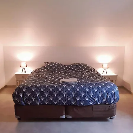 Bed & Breakfast De 3*